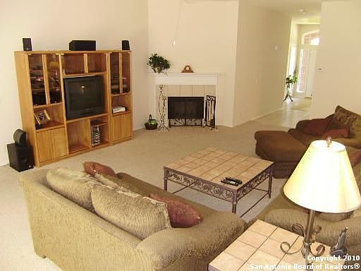 3rd image of 2592 Cove Trl