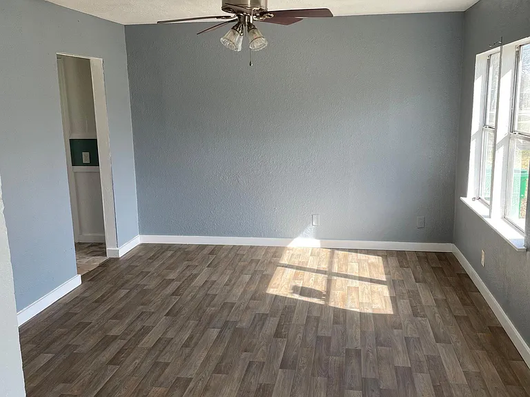 331 Chandler St — Photo 6