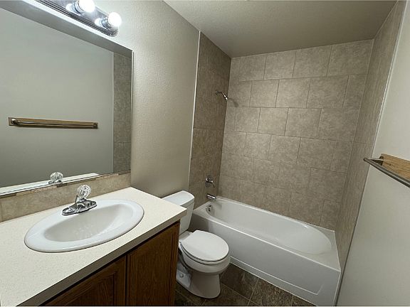 5th image of 10122 N Colfax Rd #28
