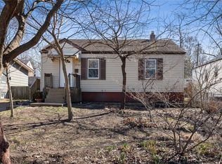 2744 Hawson Dr, Saint Louis, MO