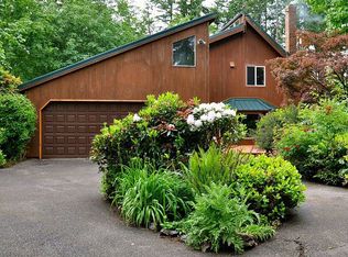 33829 Smith Rd, Saint Helens, OR 97051