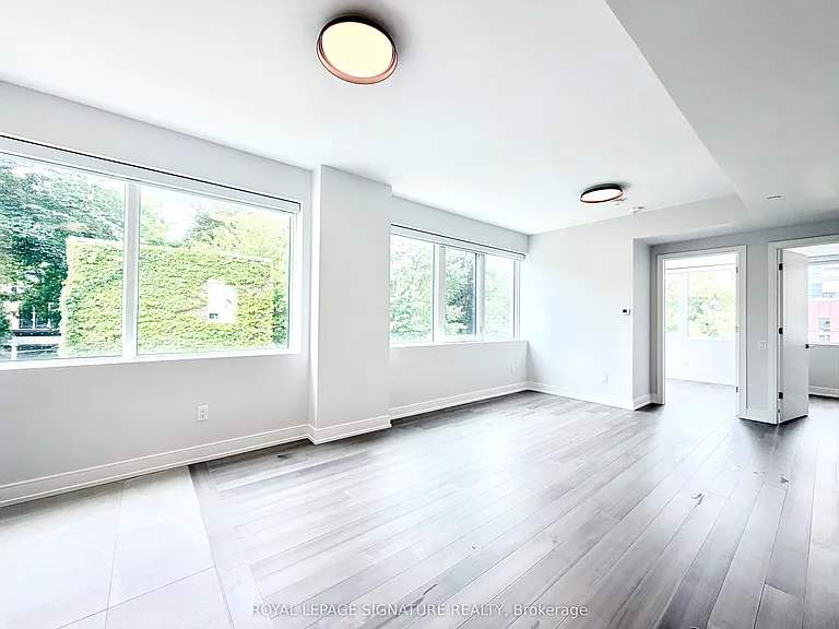 664 Spadina Ave #204 — Photo 4