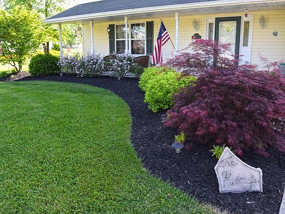 3rd image of 24196 Memorial Dr