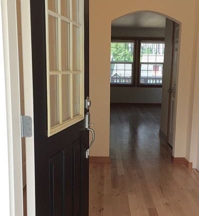 2nd image of 758 NE Day Lily Ln