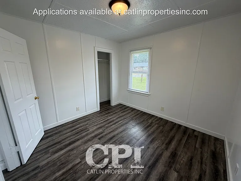277 Baltimore St — Photo 7