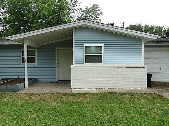 2nd image of 3405 Palm Ave