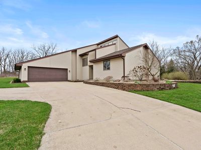 408 Brookwood Ct, Valparaiso, IN, 46385