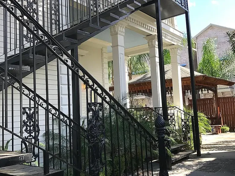 1520 Josephine St #E — Photo 14