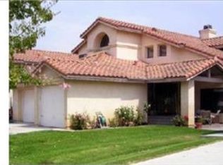 2964 Manchester Cir, Corona, CA 92879