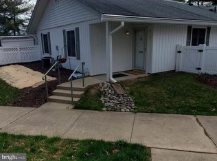 3131 Farnborough Ct #260-D, Silver Spring, MD 20906