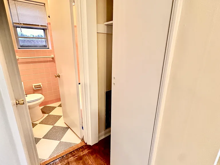 5918 Houghton St #2 — Photo 10