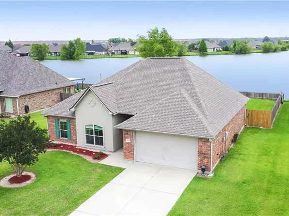 5124 Wildwood Dr, Sorrento, LA 70778
