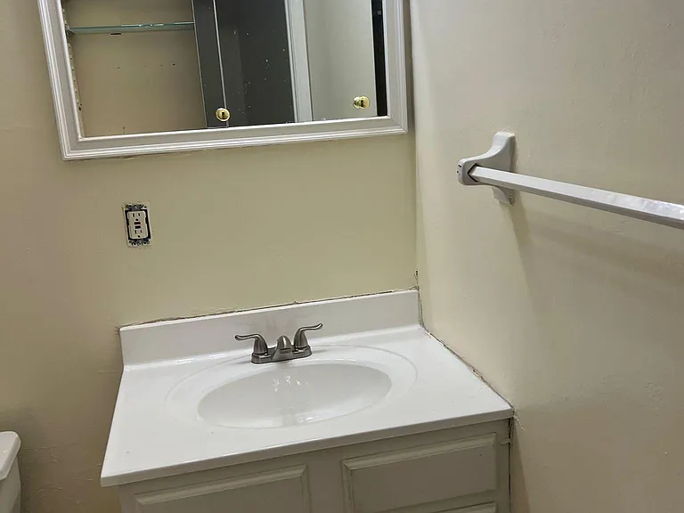 177 Carmel Woods Dr — Photo 5