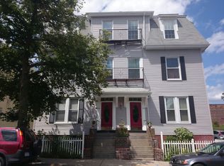 552 E 4th St APT 1A, South Boston, MA 02127