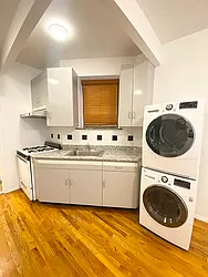 Rented by MOTION New York