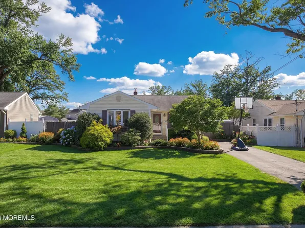 52 Sunset Avenue, Old Bridge, NJ 08857