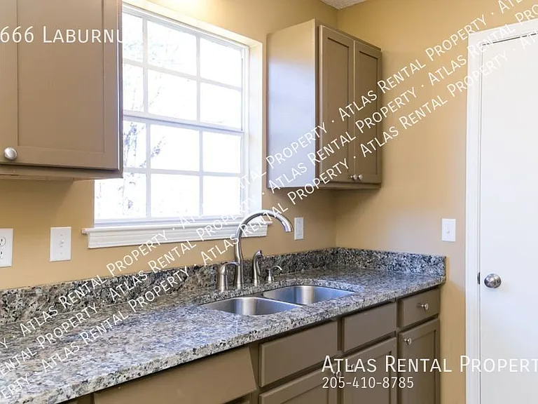 2666 Laburnum Dr — Photo 17