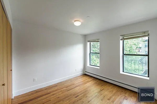 Rented by Bond New York | media 12