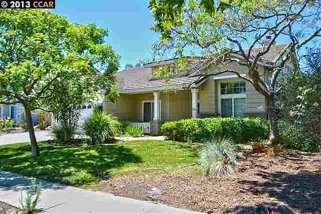 1194 Central Ave photo 1
