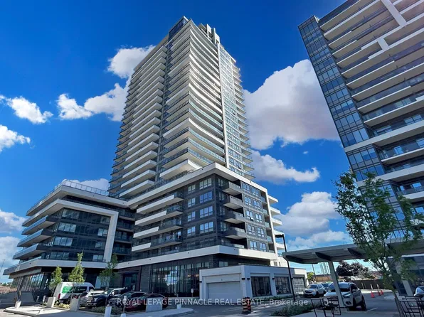 1455 Celebration Dr #804, Pickering, ON L1W 0C3