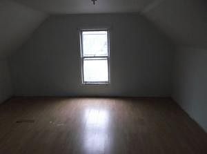 bedroom #1 (2)