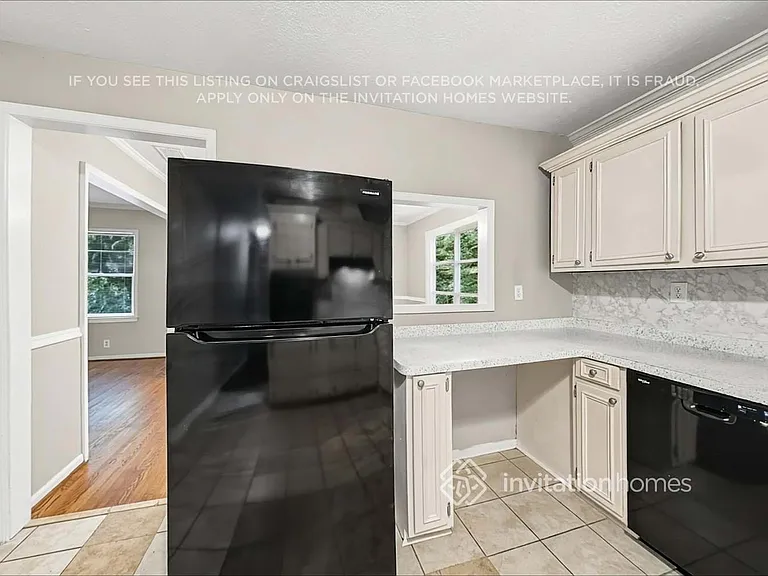 2636 Allyn Way NW — Photo 8