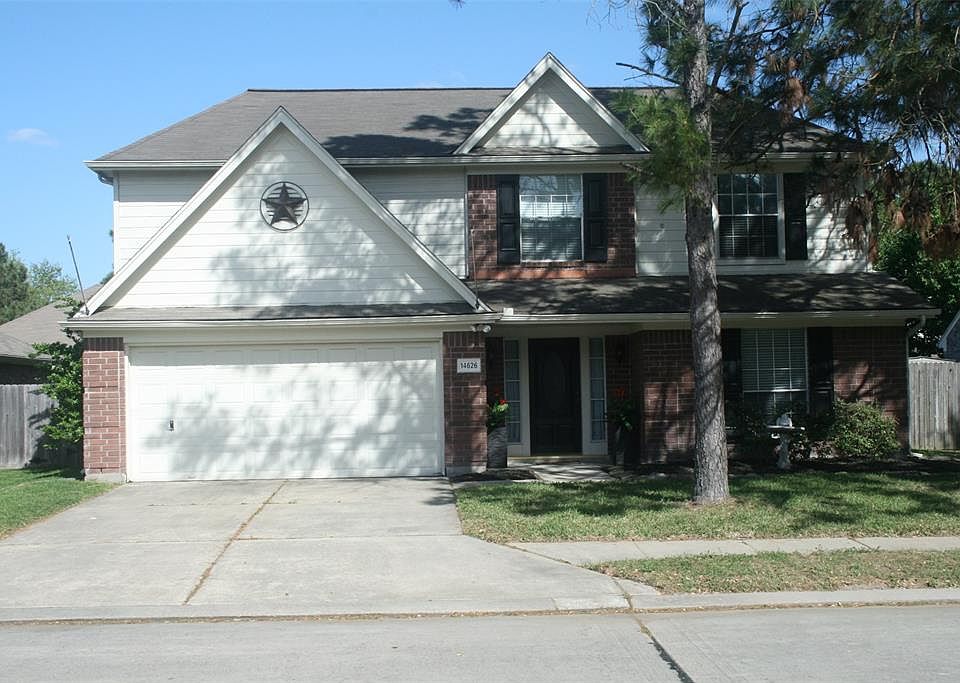 1st image of 14626 Bladenboro Dr