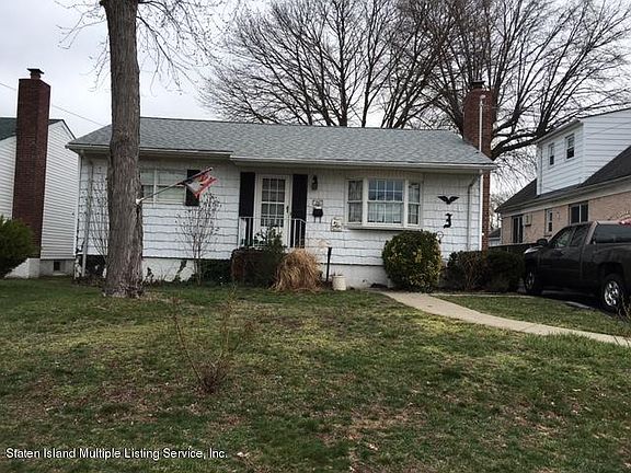 3rd image of 275 Collfield Ave