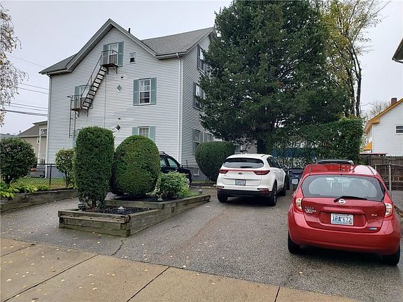 3rd image of 100-102 Mount Pleasant Ave
