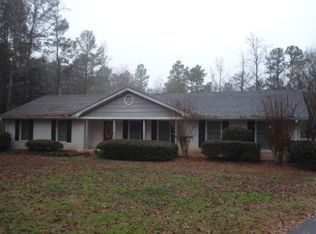 214 Forest Cir, Stephens, GA 30667