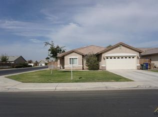 3520 Chisholm Trail Ave, Bakersfield, CA 93313