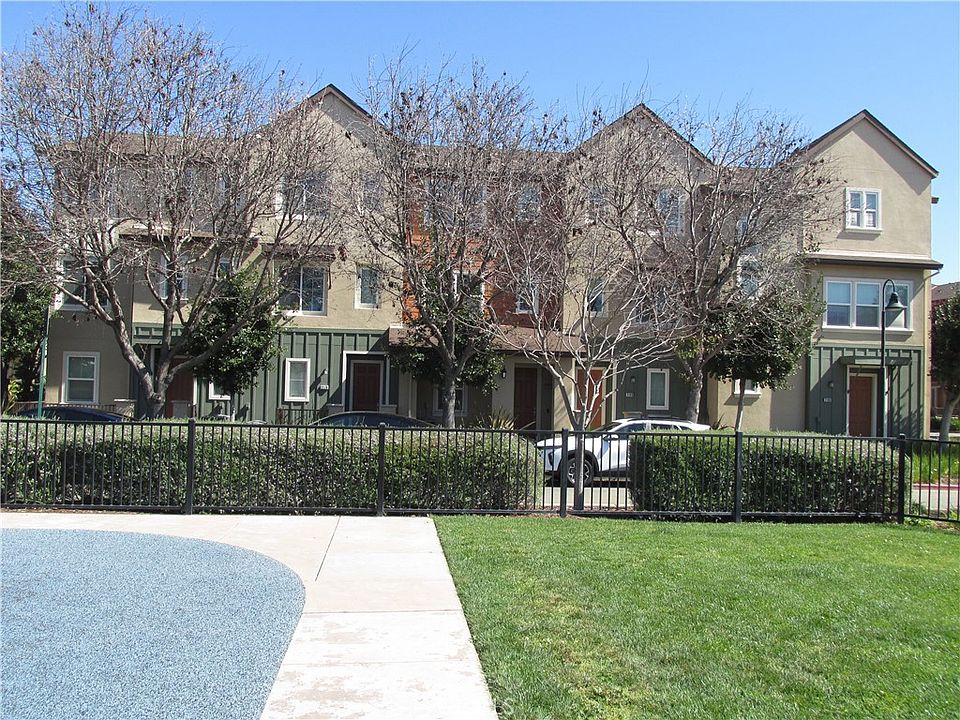 1st image of 2174 Morrow St