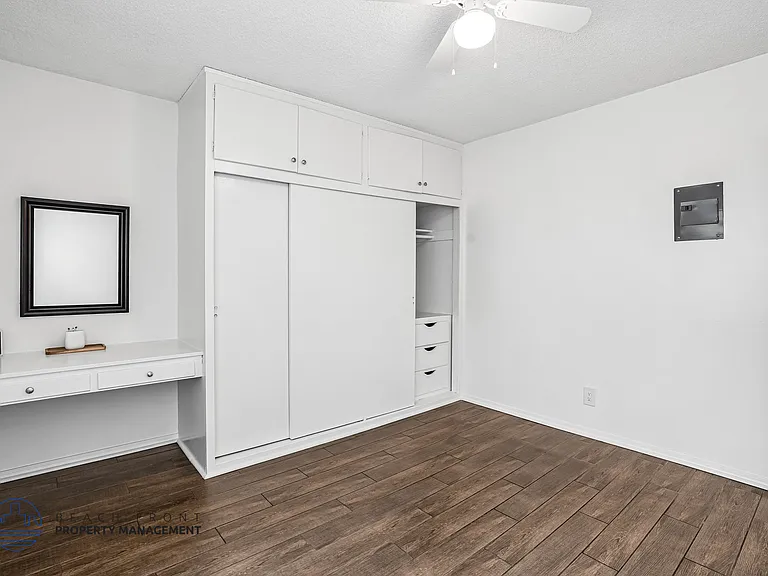 11100 Pangborn Ave. — Photo 16