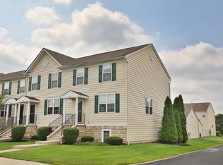 7205 Steel Dust Dr, New Albany, OH 43054