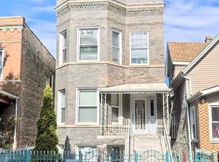 2440 N Harding Ave #1, Chicago, IL 60647