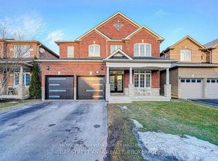 231 Bilbrough St, Aurora, ON L4G 7X1