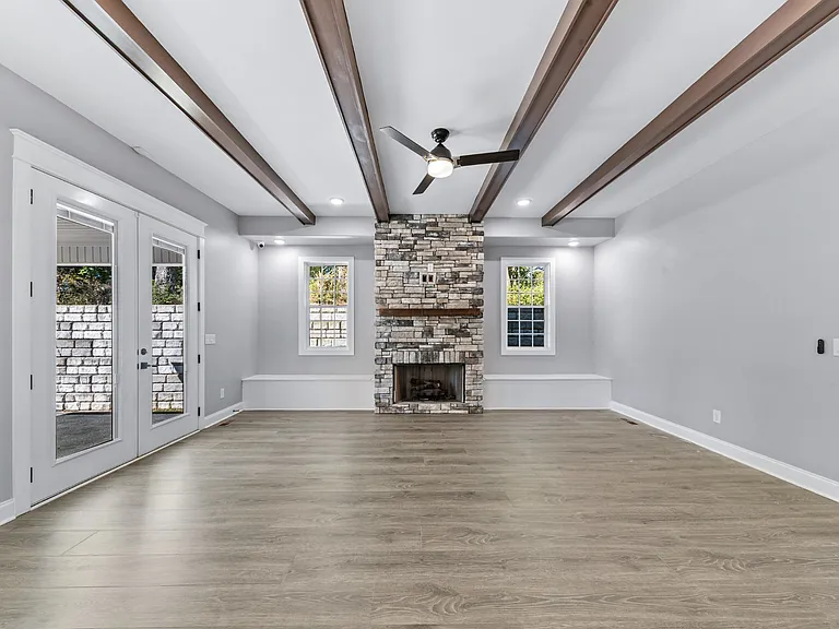 601 Joyce Ave — Photo 11