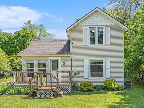 2nd image of 47985 County Road 665