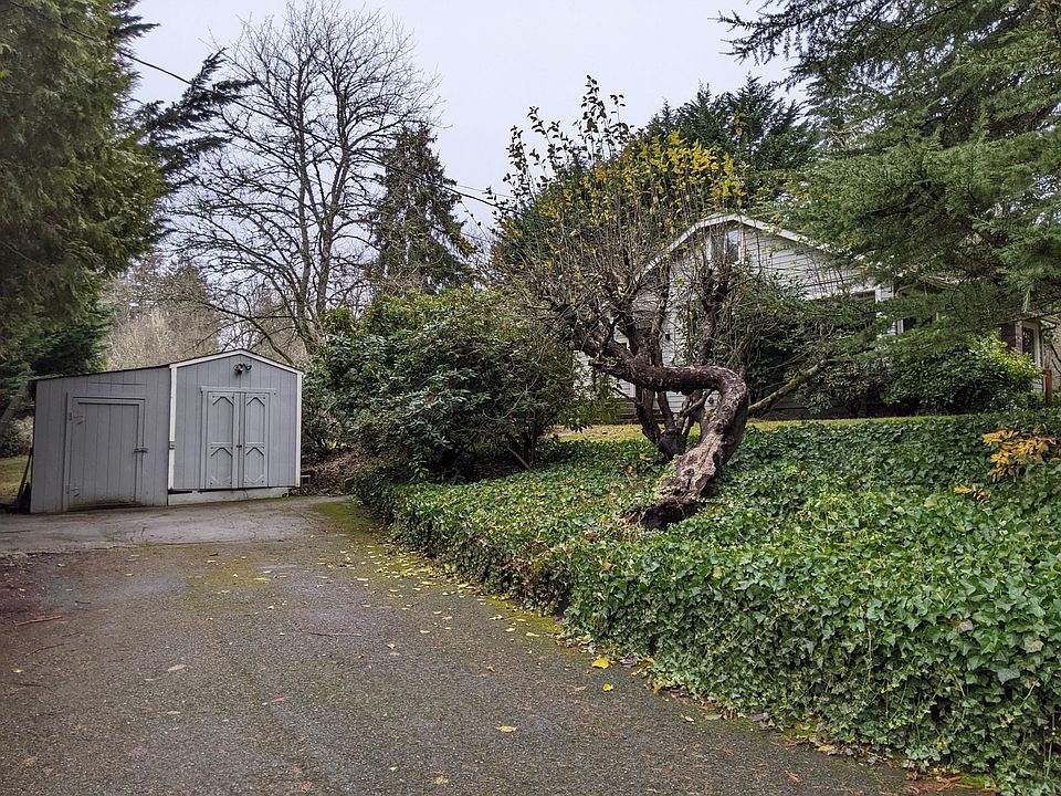 1st image of 2306 23rd Ave SW