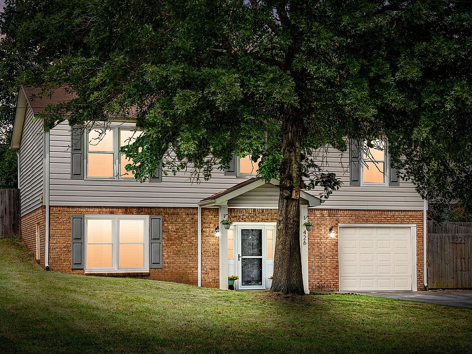 1st image of 426 Cook Dr