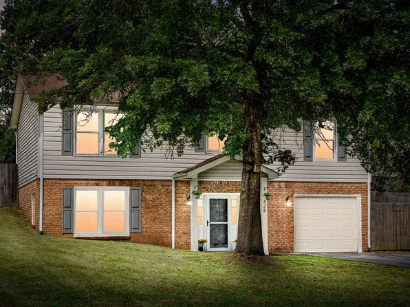 426 Cook Dr, Clarksville, TN 37042