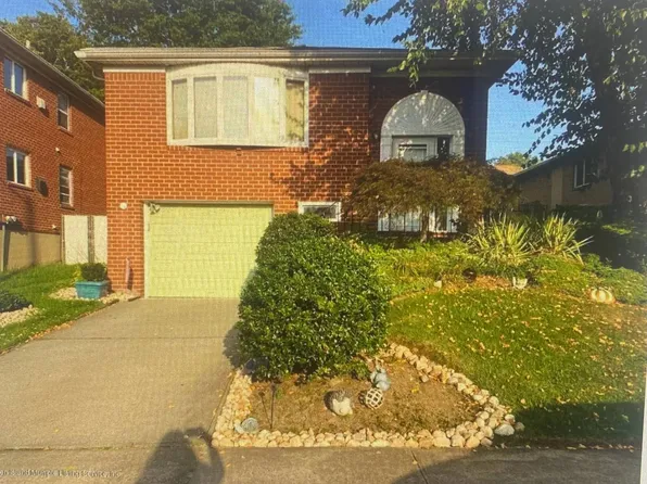 19 Elias Pl, Staten Island, NY 10314
