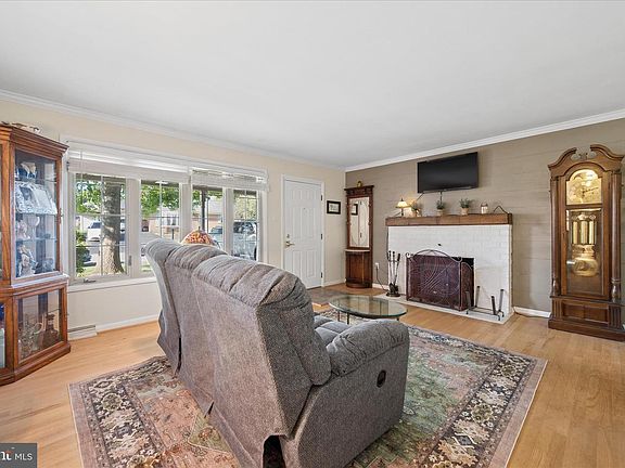 4th image of 17223 Cloverleaf Rd