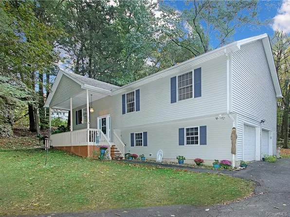 24 Joshua Hill Road, Woodbury, CT 06798