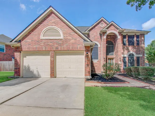202 Willards Way, Stafford, TX 77477