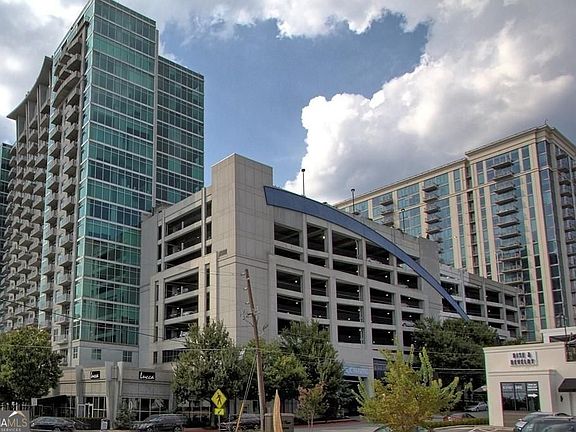 2nd image of 250 Pharr Rd Unit 601