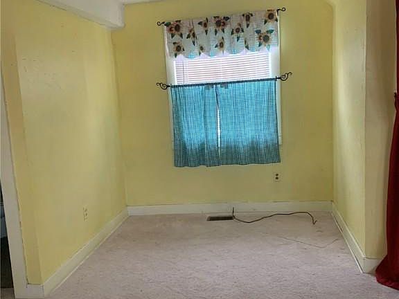 4th image of 5 Bickford St