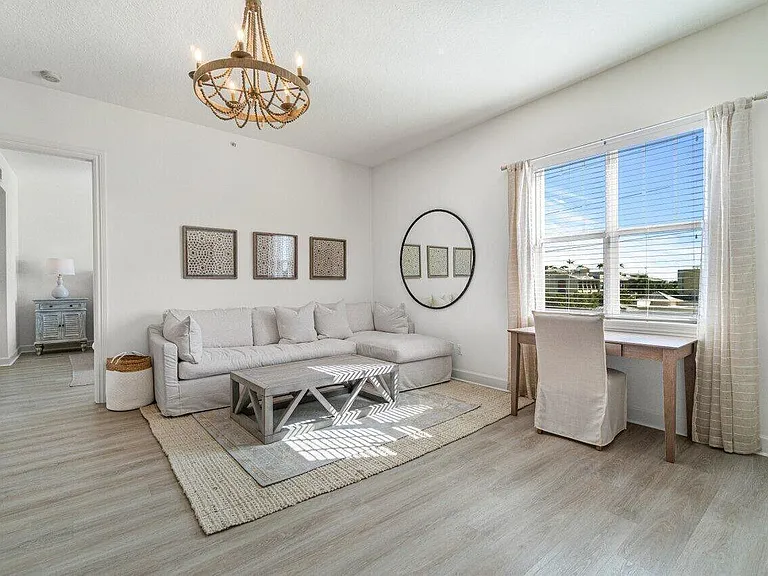 200 NE 2nd Ave #401 — Photo 14