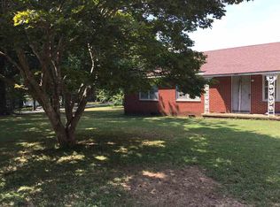 88 Boone Ln, Jackson, TN 38301