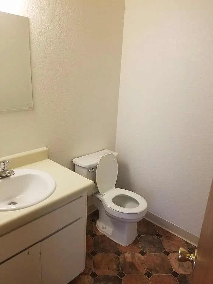 2 bed, 1.0 bath, 1150 sqft, $1,650 — Photo 3